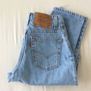 Levi’s vintage 550 jeans